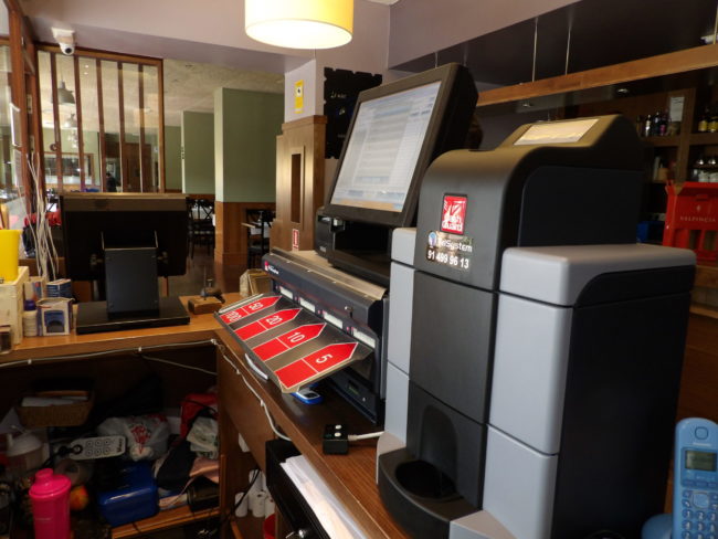 CashGuard en restaurante La Mano de Pablo