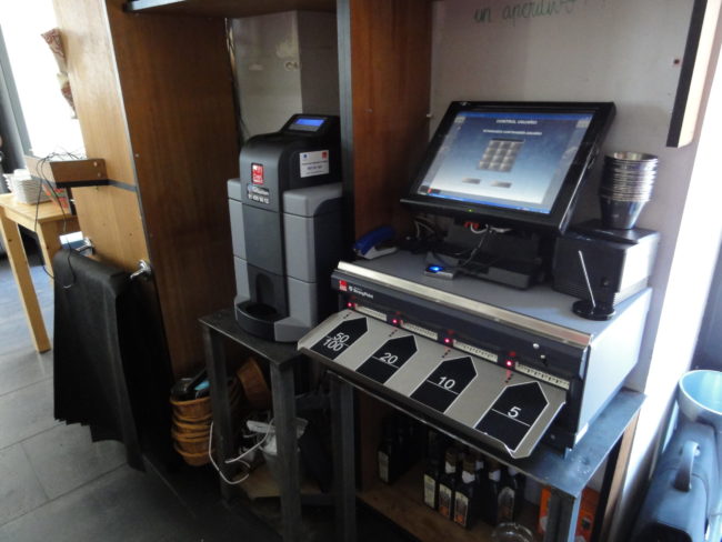 máquina-de-cobro-pizzería