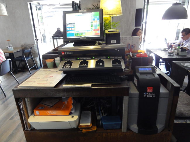 máquina-de-cobro-automático