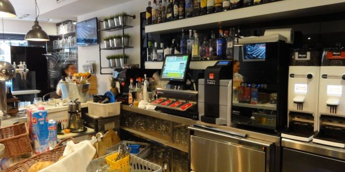 máquina-cobro-automático-restaurante