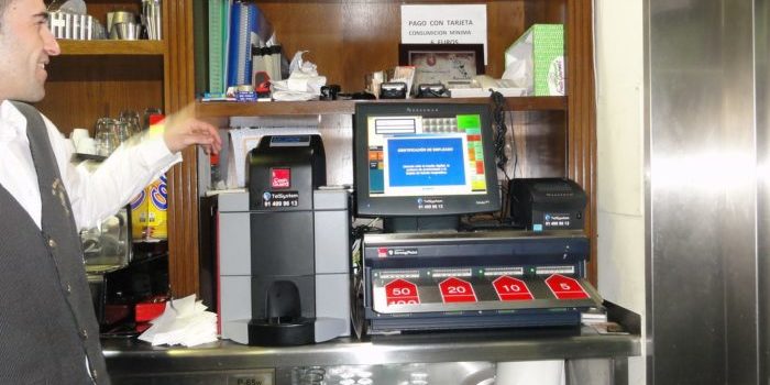 Instalacion cajon inteligente CashGuard en el Restaurante El Rincon Asturiano II Telsystem distribuidor oficial de CashGuard Cashguard en El Rincón Asturiano