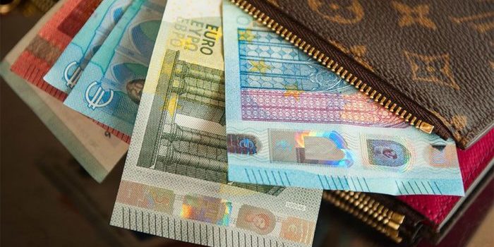 el efectivo resistirá el-efectivo-resistirá