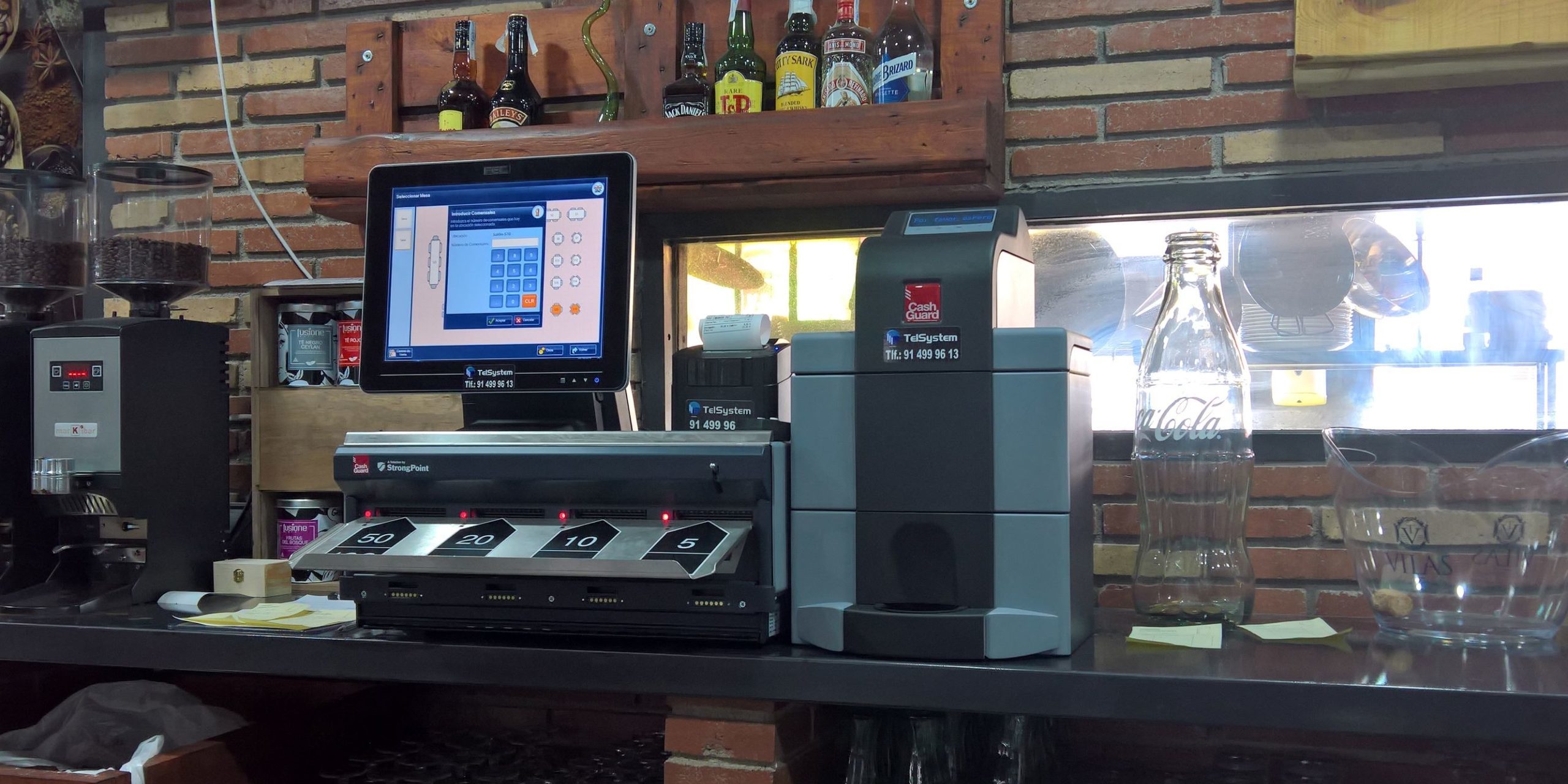 Instalacion-de-CashGuard-en-La-Brasería-Telsystem-distribuidor-oficial-1 Instalación-de-CashGuard-en-La-Brasería