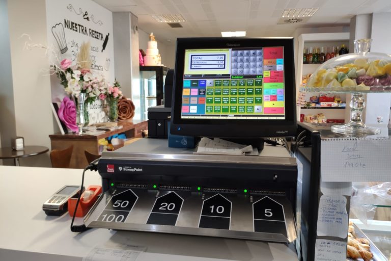 Instalación-de-CashGuard-en-panadería-Madrid