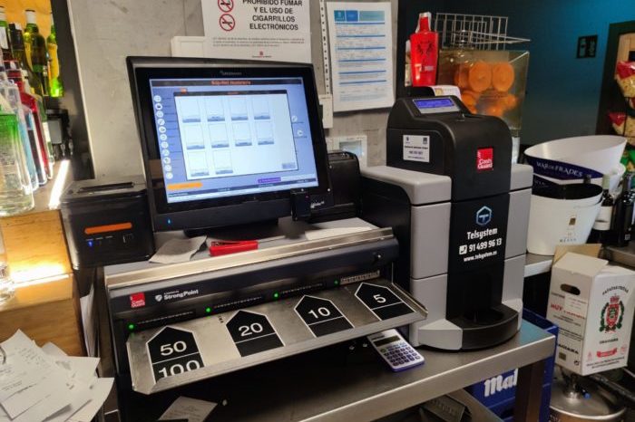Instalacion-cajon-inteligente-CashGuard-en-Restaurante-Arturos