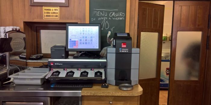 automatización-de-gestión-de-efectivo-en-restaurantes automatización-de-gestión-de-efectivo-en-restaurantes