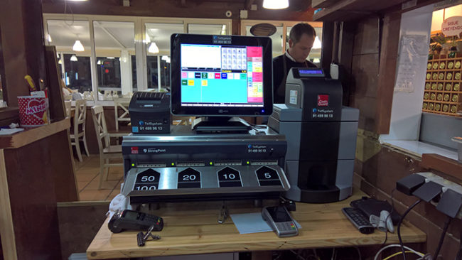 Chiringuito-instala-cajon-automatico