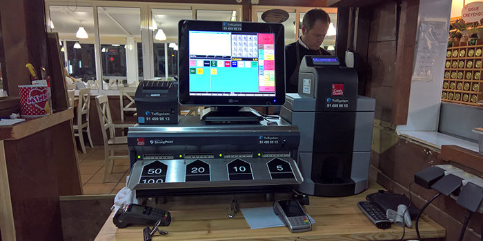 Chiringuito-instala-cajon-automatico Chiringuito-instala-cajon-automatico