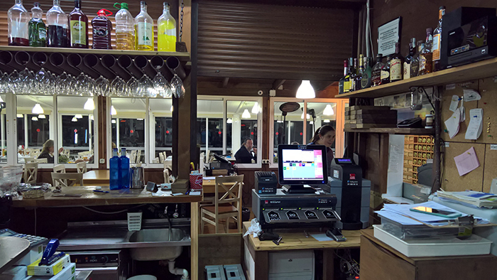 Chiringuito-instala-cajon-automatico Chiringuito-instala-cajon-automatico