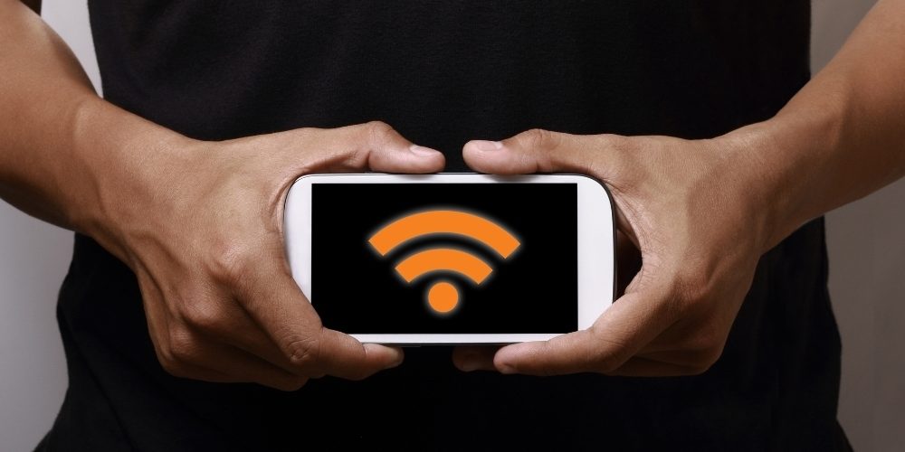 Logra que tus clientes disfruten de una buena conectividad y que tus dispositivos estén todos conectados Logra que tus clientes disfruten de una buena conectividad y que tus dispositivos estén todos conectados